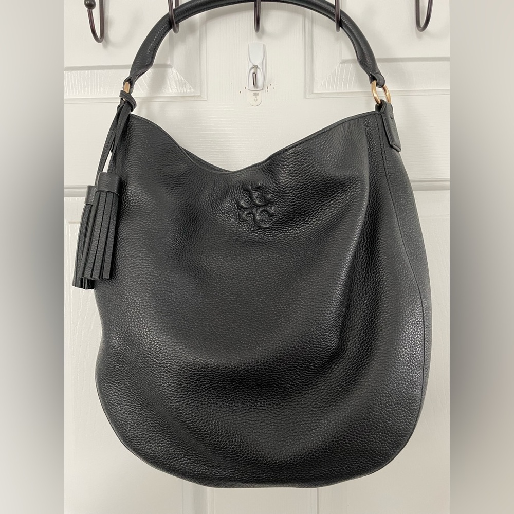 🔥Tory Burch Thea Hobo Handbag.